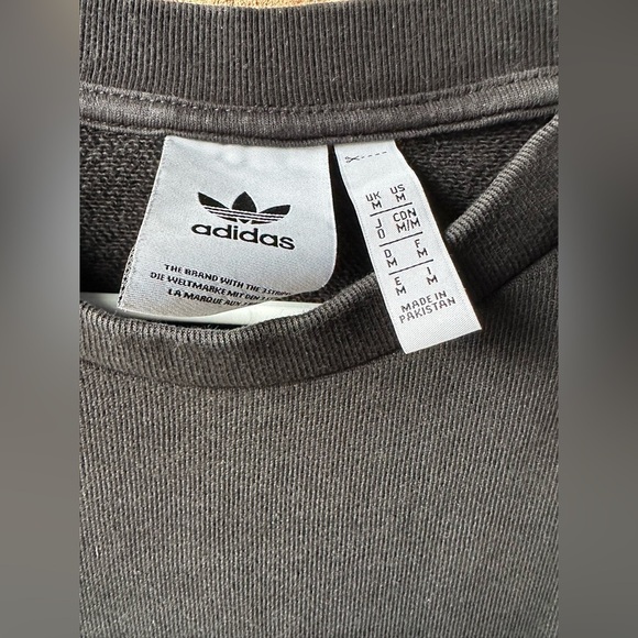 Adidas Men's Gray Crewneck Sweater - Picture 2 of 3